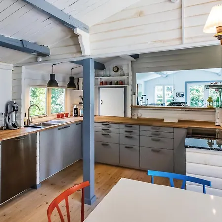 Stunning In With Wifi Holiday home