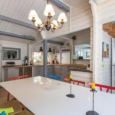 Holiday home Stunning In With Wifi